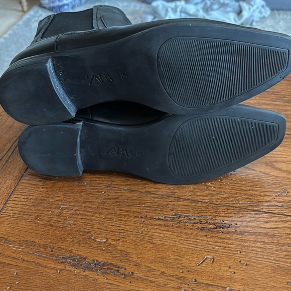 Zara Chelsea Flat Black Leather Ankle Boots Women’s Slip-on Size 38 EU 7.5 US - Picture 5 of 12